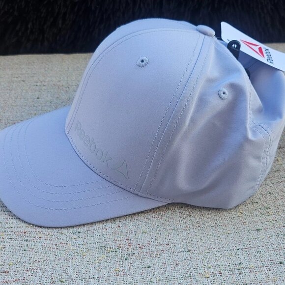 Reebok Men Hat Gray Training Cap Sport Baseball Hat One Size Fit Most NWT - Picture 1 of 10